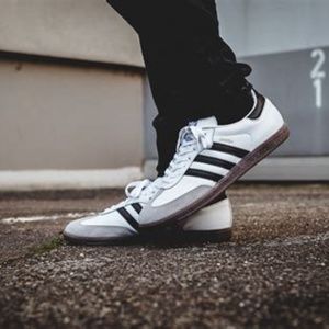 SAMBA VEGAN SHOES by Adidas